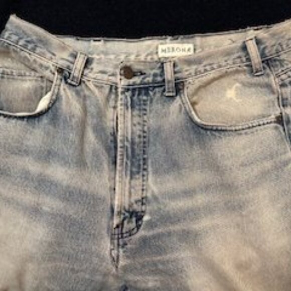 Aged to Perfection; Distressed for charm! - Picture 2 of 11